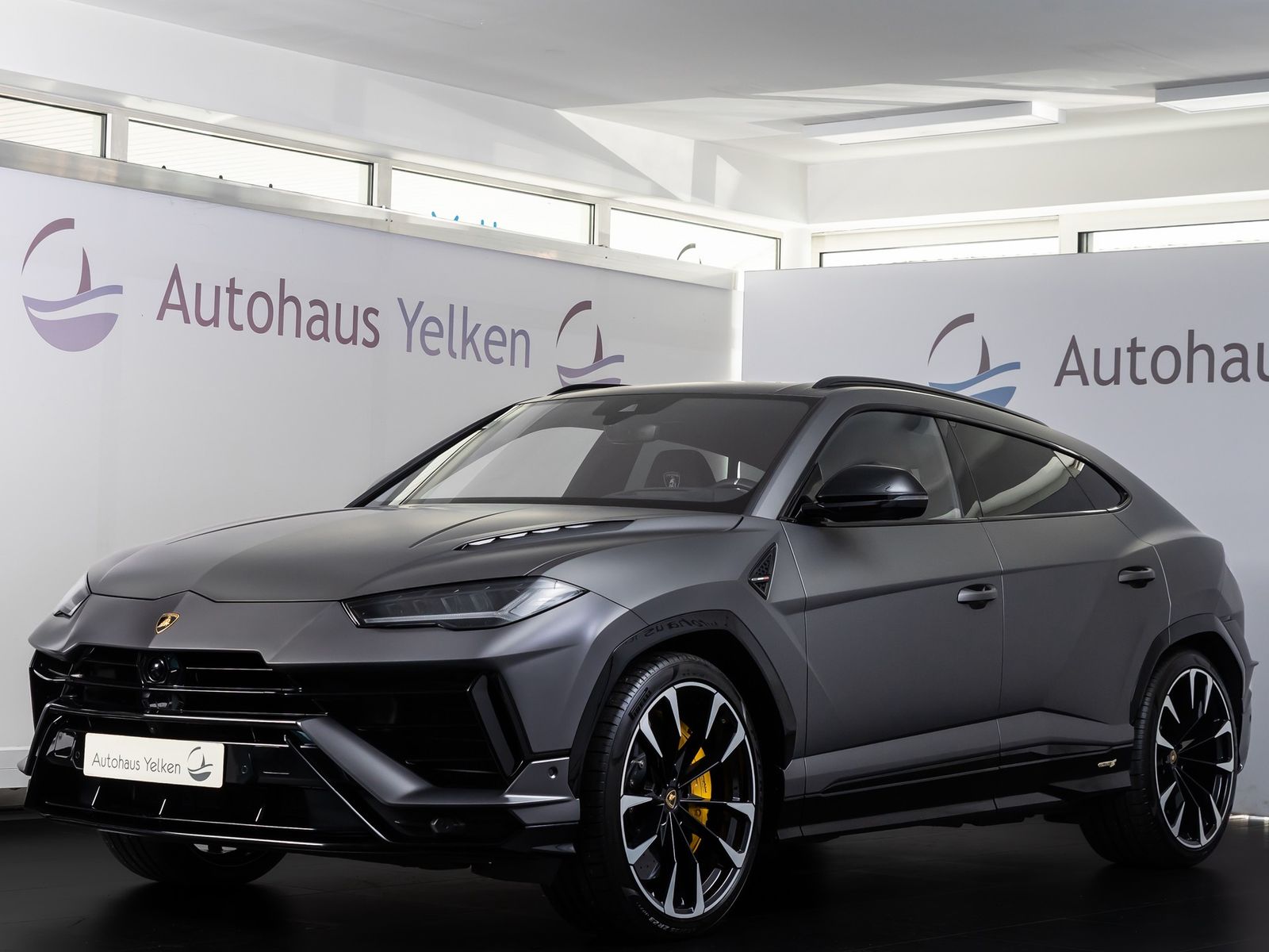 Lamborghini Urus S MY23 AKRAPOVIC B&O PANO 23 foto 2