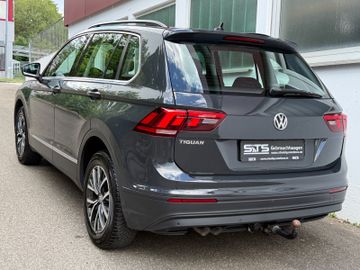 Volkswagen Tiguan - 5