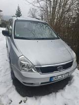 Kia Carnival - Kia Carnival: Leder