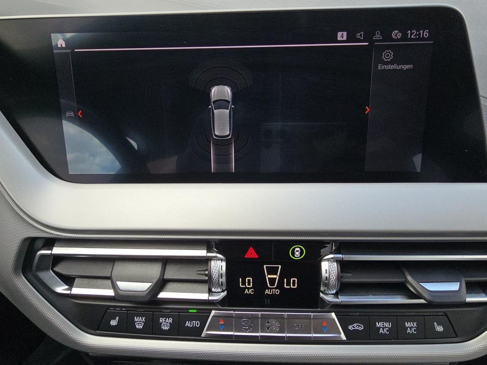 BMW 116 d Klimaaut. PDC Außensp.Paket Sitzhzg. Vorn, миниатюра 18
