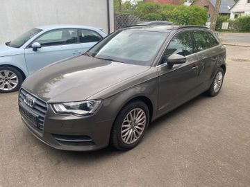 Audi A3 - 1