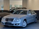 Mercedes-Benz E 200 E -Klasse Lim.Auto.Klimaauto.PDC.Scheckhef - gebrauchte Mercedes-Benz E 200 aus dem Jahr 2006