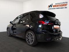 Fahrzeugabbildung BMW 218i Active Tourer M Sport -- AHK/HeadUp/Innovat