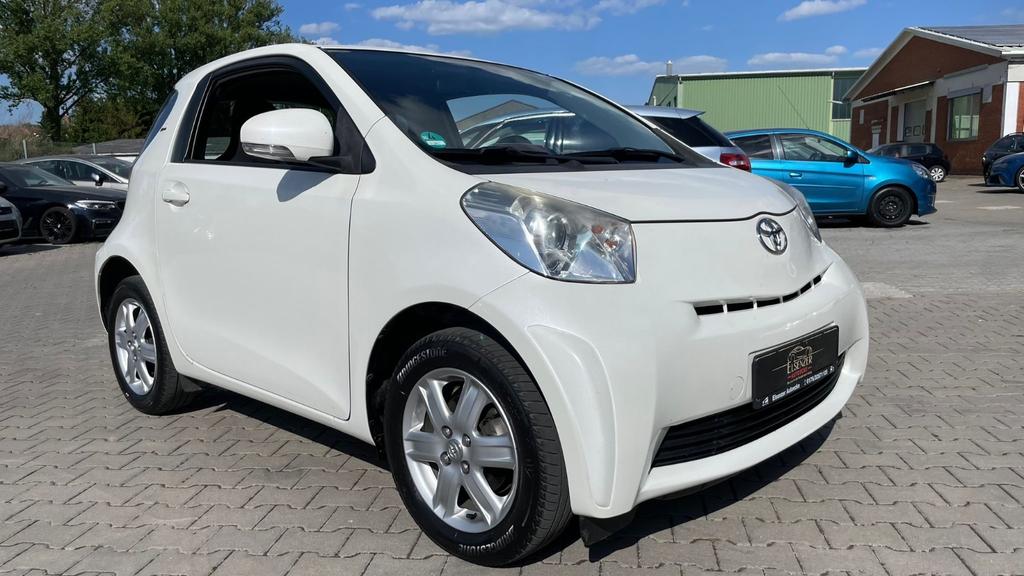 Toyota IQ
