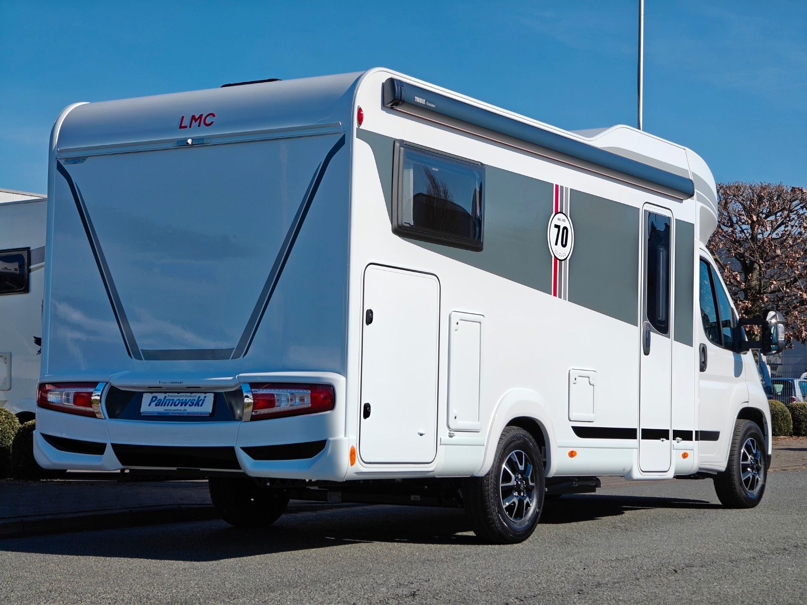 Fahrzeugabbildung LMC Tourer Lift H 663 G - 70 Jahre Edition, 140PS -