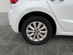 Fahrzeugabbildung Seat Ibiza Style Navi Sitzh. Tempom. Klima. Einparkhi