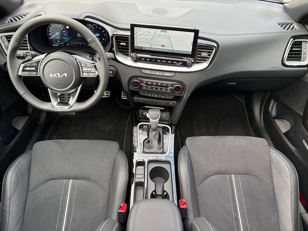 Fahrzeugabbildung Kia XCEED 1.5T 140 DCT7 GT LINE LEDER GLAS