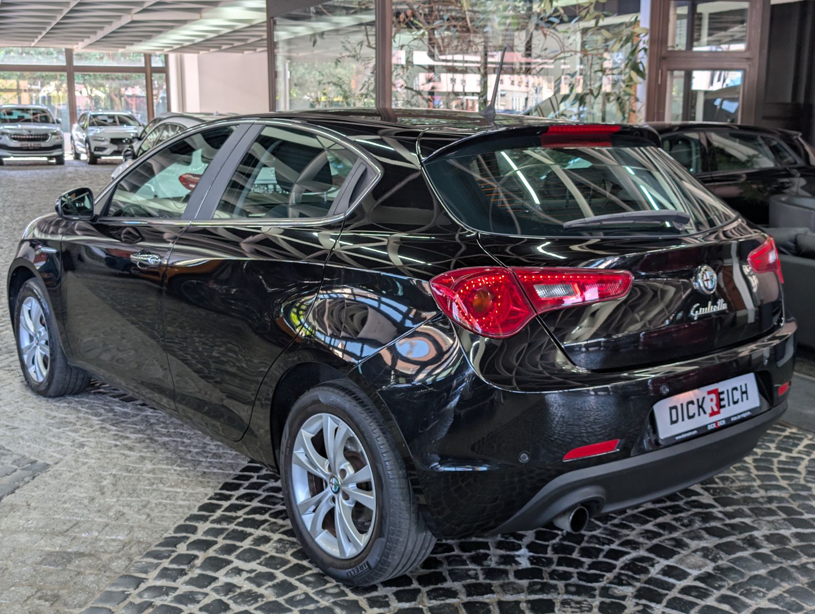 Fahrzeugabbildung Alfa Romeo Giulietta Turismo 1.4 Turbo XENON TEMP MFL ALU