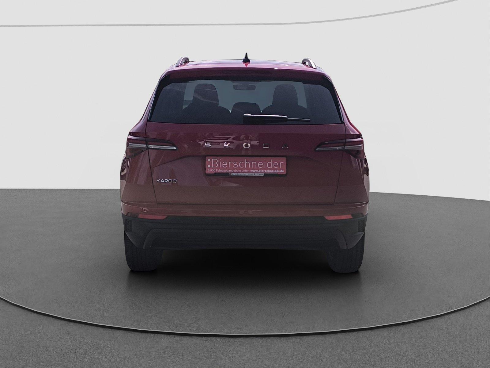 Skoda Karoq 2.0 TDI DSG Selection AHK NAV RFK ACC PDC