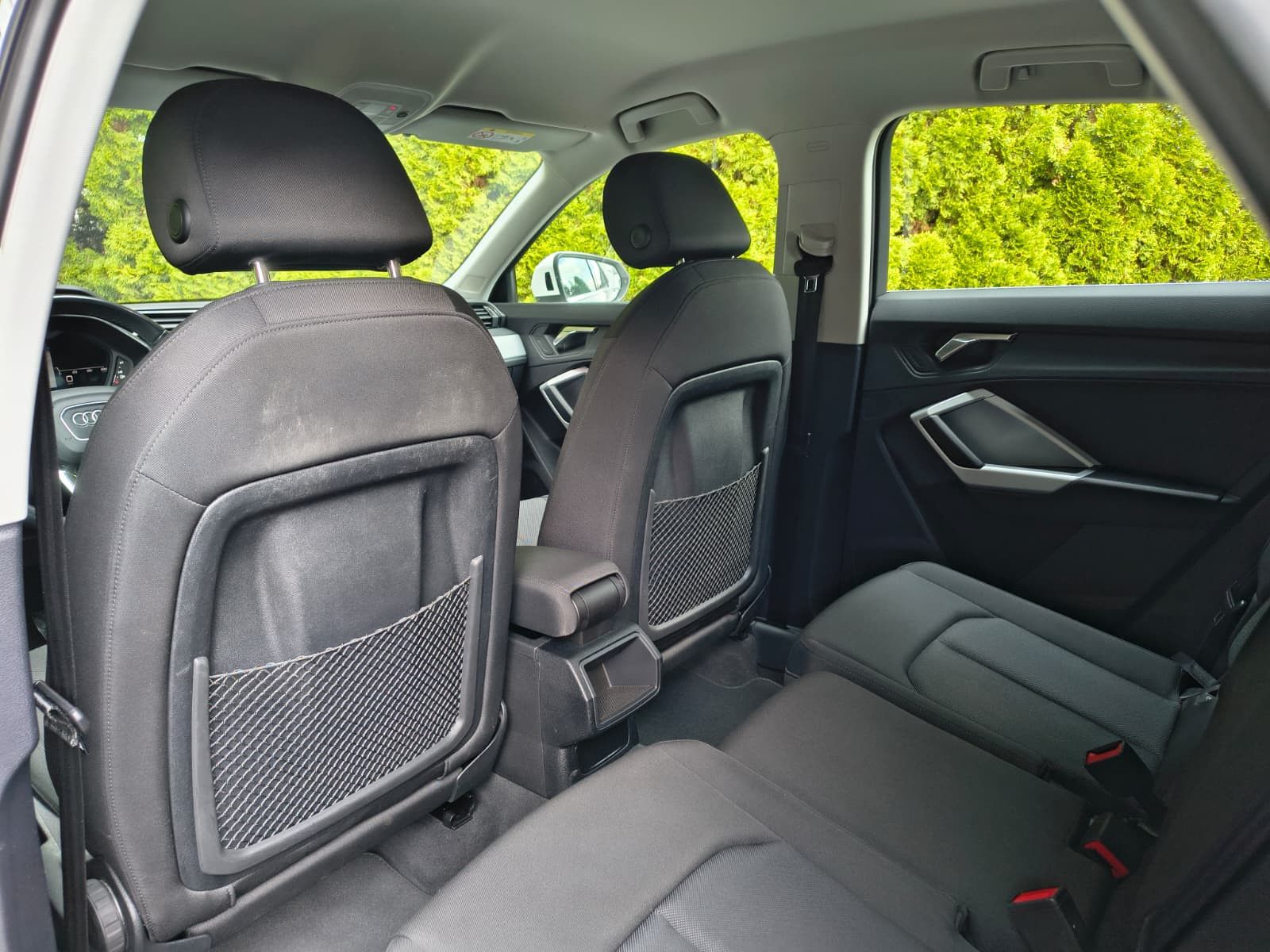 Fahrzeugabbildung Audi Q3 Sportback 35 TDI S-tronic LED+MMI+AHK+SHZ+DSP