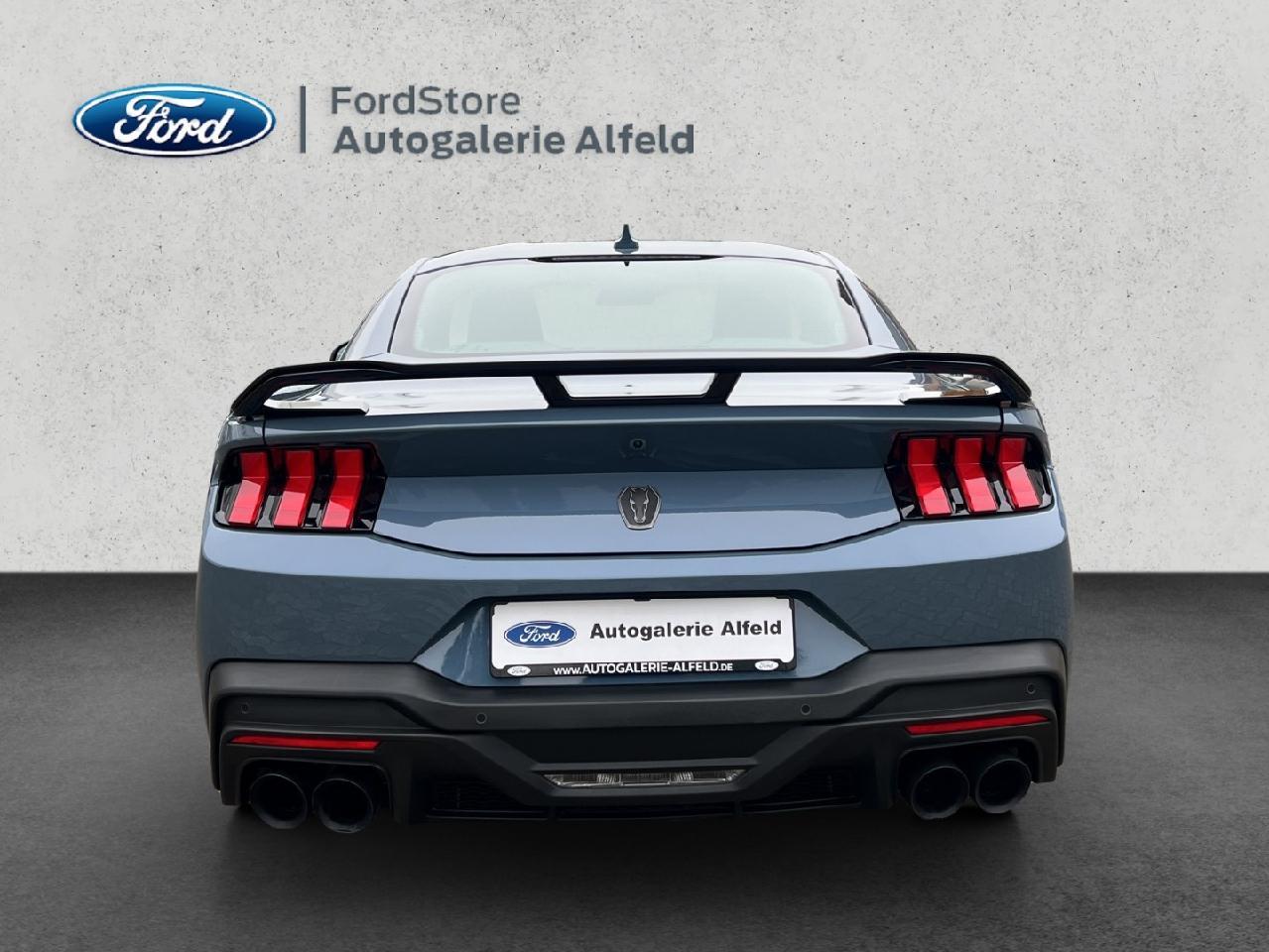Ford Mustang Fastback 5.0 Ti-VCT V8 334 kW Dark Horse