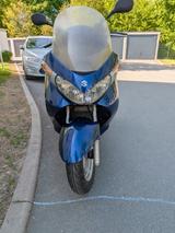 Suzuki Burgman 200 - SUZUKI BURGMAN 200