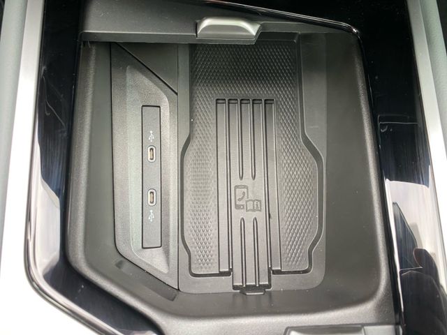 Passat Elegance 2.0 TDI StandHZG AHK Panodach Na