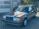 Mercedes-Benz 230TE/S124/TE230/W124/T124 - Mercedes-Benz: Kombi, W124