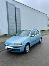 Fiat Punto Stadtflitzer Rückfahrkamera - Fiat Punto Gebrauchtwagen in Mannheim