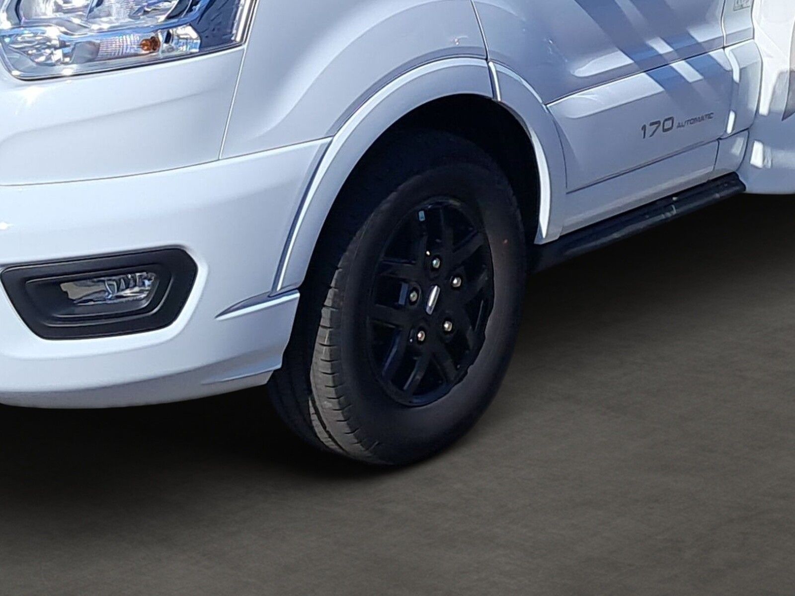 Fahrzeugabbildung Chausson Teilintegriert 777 Titanium Ultimate Markise,RK