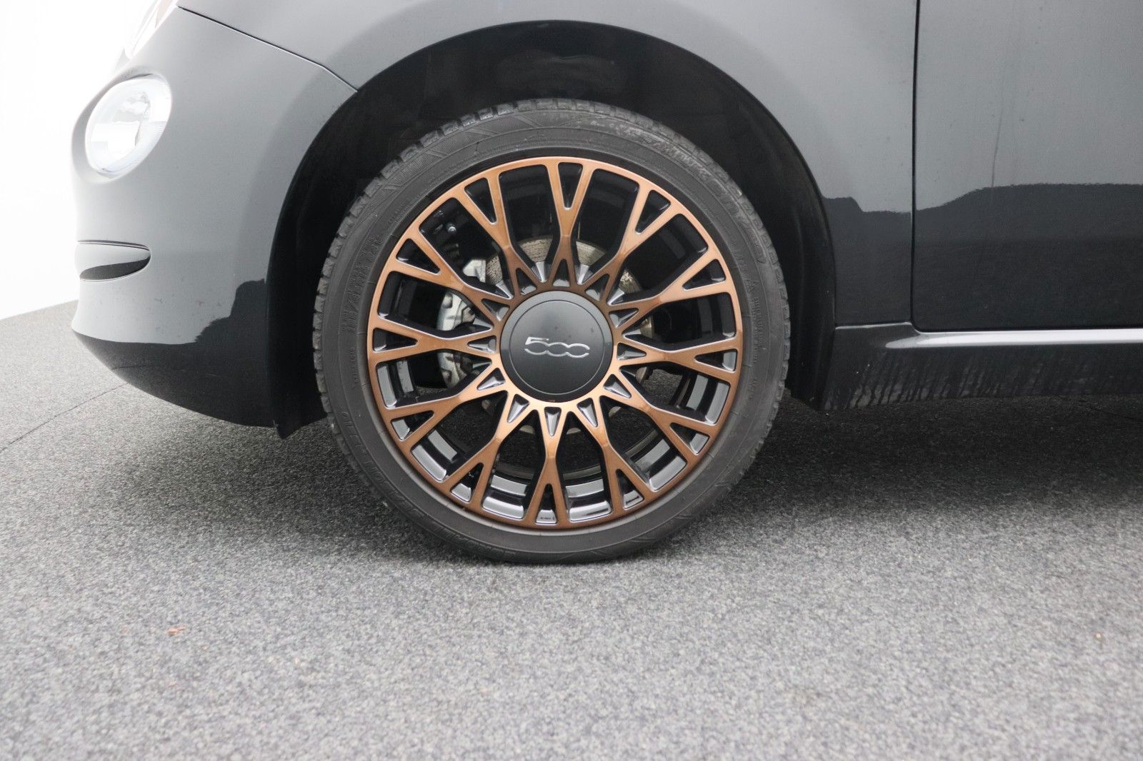 Fahrzeugabbildung Fiat 500C 1.2 Collezione