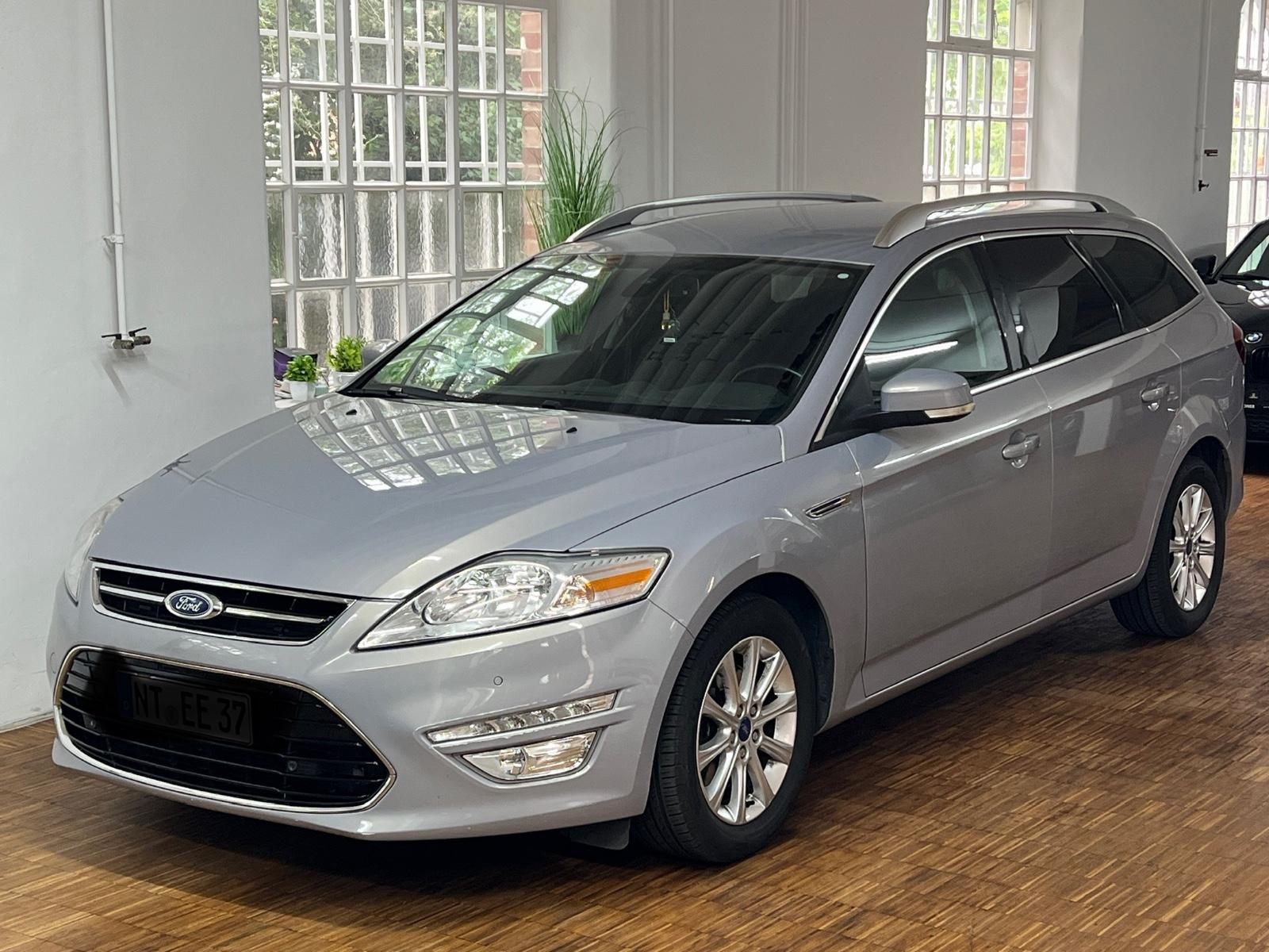 Ford Mondeo Turnier Titanium/Navi/Tempomat/8 fach/