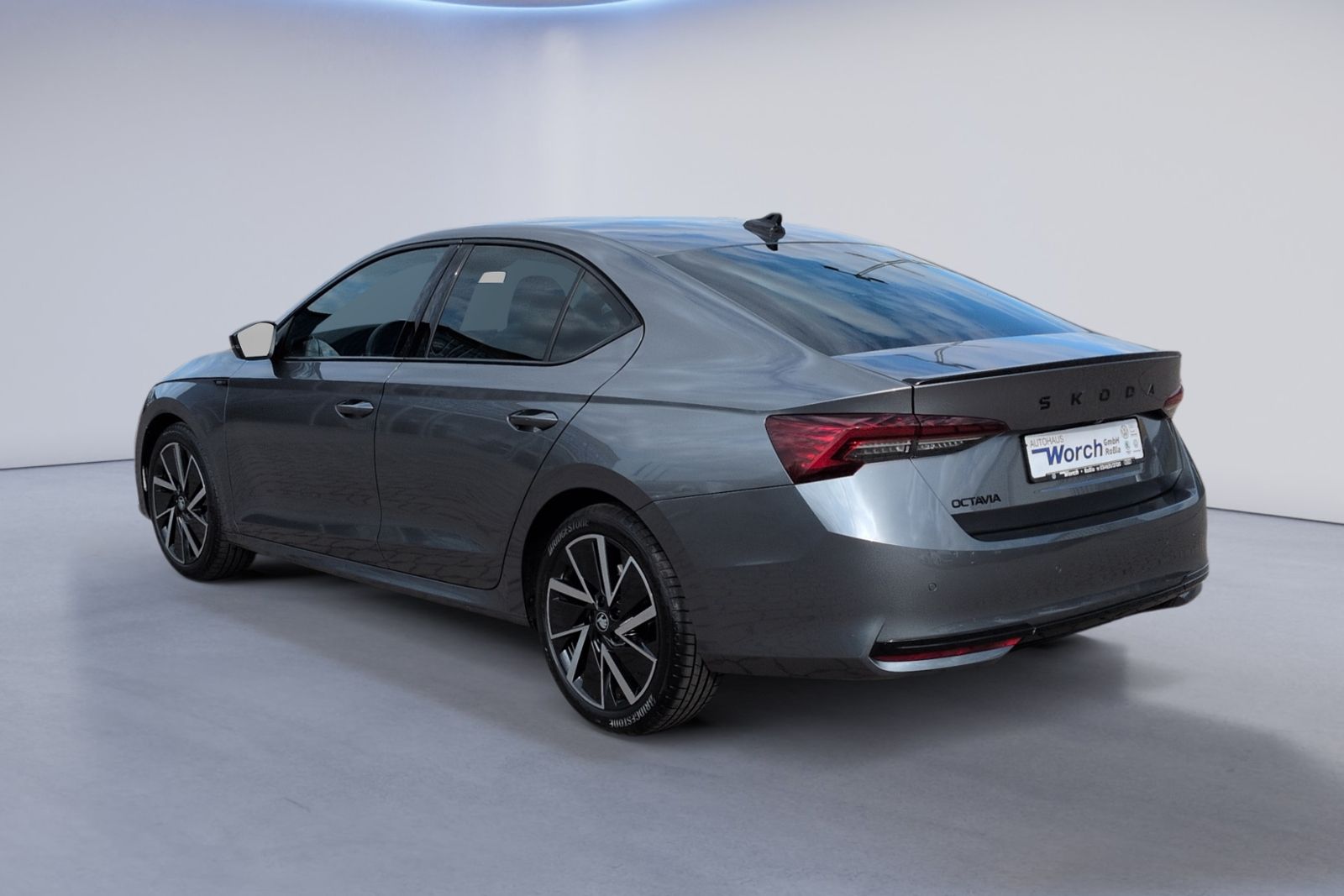 Octavia 1.5 TSI DSG Sportline KAMERA+NAVI+SHZ+