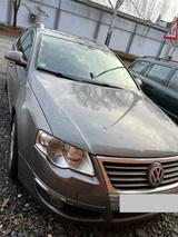 Volkswagen VW Passat 2006 2,0  Diesel  Automatik - Volkswagen Passat aus 2006: Kombi