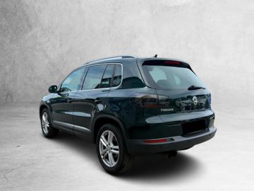 Volkswagen Tiguan - 4