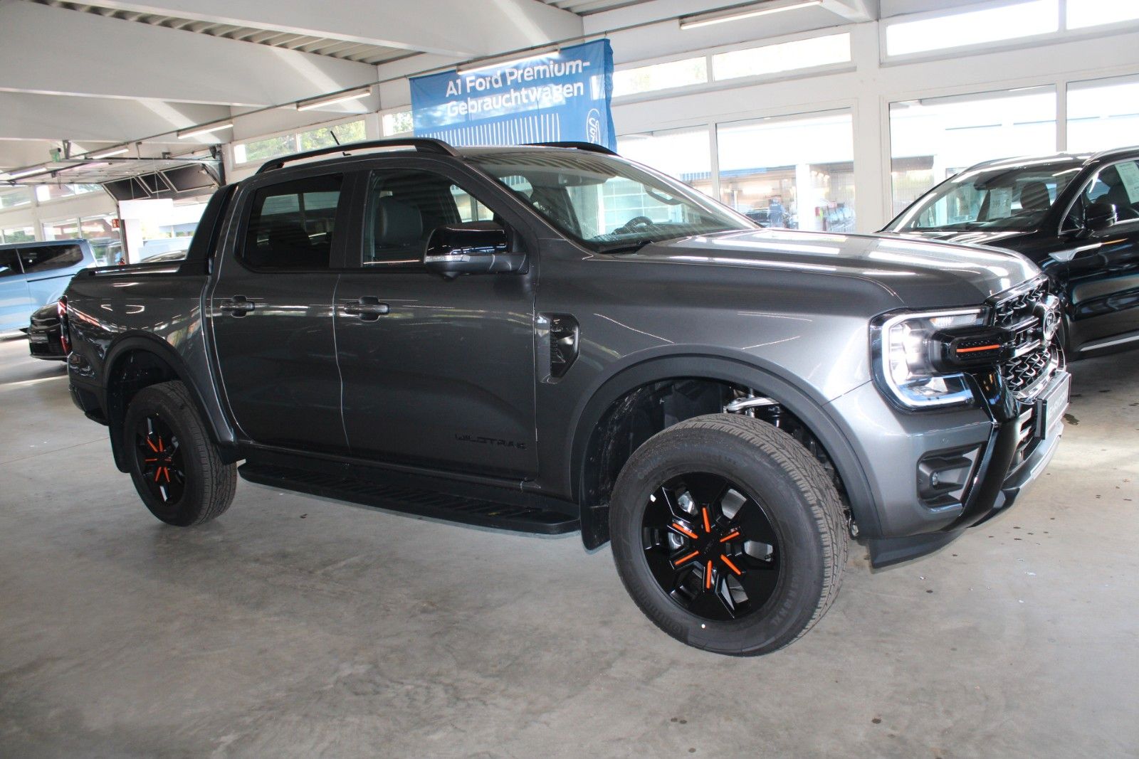 Fahrzeugabbildung Ford Ranger PHEV Wildtrak AHK ROLLO B&O ACC 360°
