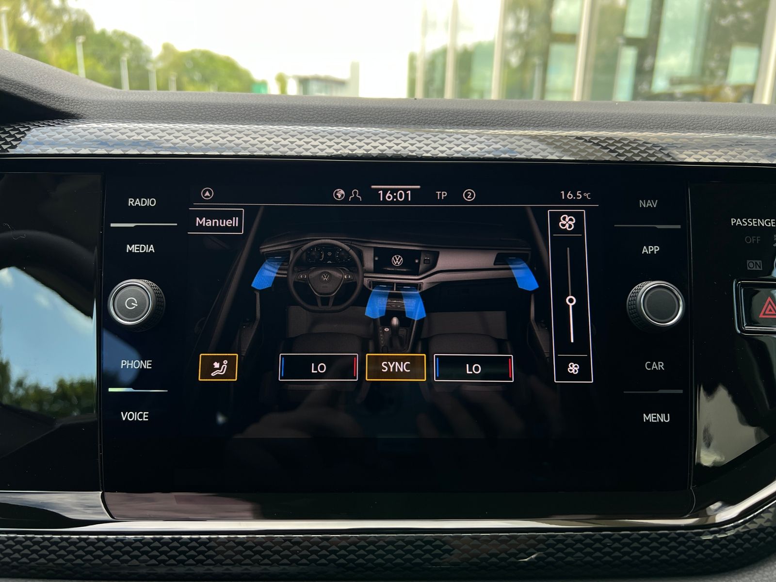Fahrzeugabbildung Volkswagen Polo Life 1.0 TSI *LED, ACC, Ready2Discover, Kam