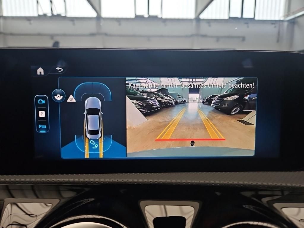 Fahrzeugabbildung Mercedes-Benz A 200 Limo ++SPECIAL-EDITION+AHK+KEYLESS+MULTI++