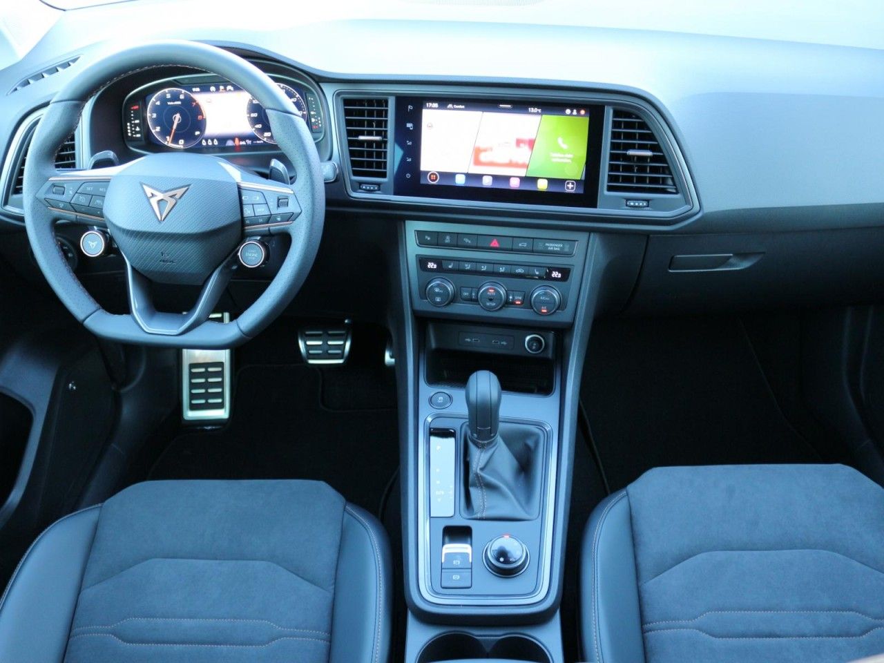 Fahrzeugabbildung CUPRA Ateca 2.0 TSI DSG 4Drive