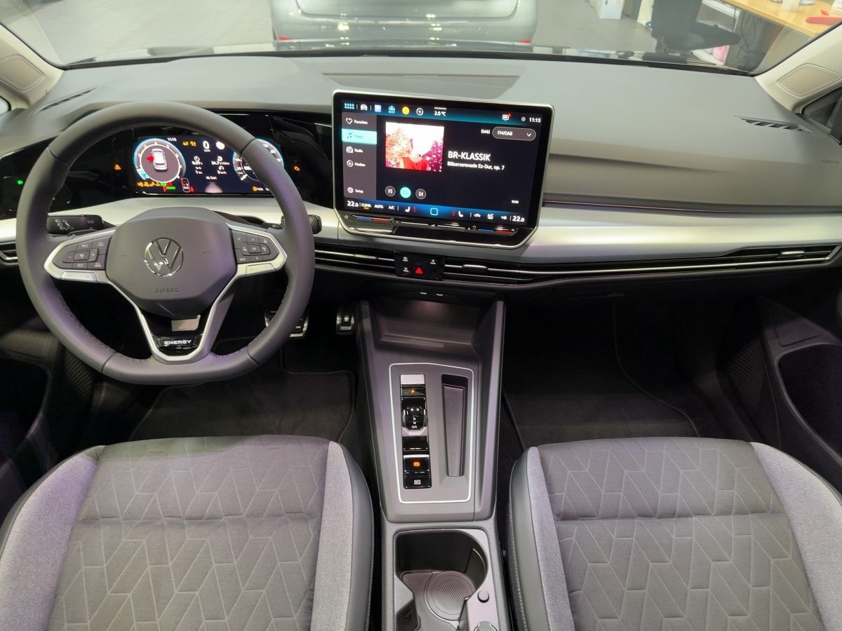 Volkswagen Golf - Bild 10