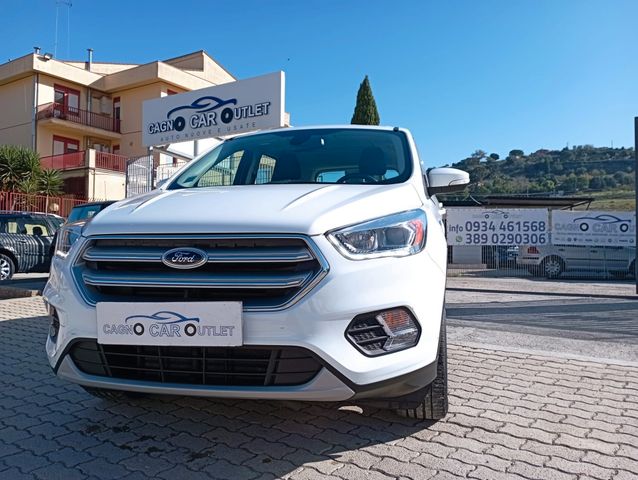 Ford Kuga 1.5 TDCI 120 CV S&S 2WD Titanium/navi/