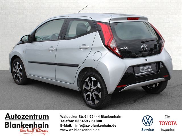 AYGO Team D nur 4.800 KM ! / Rentnerfahrzeug