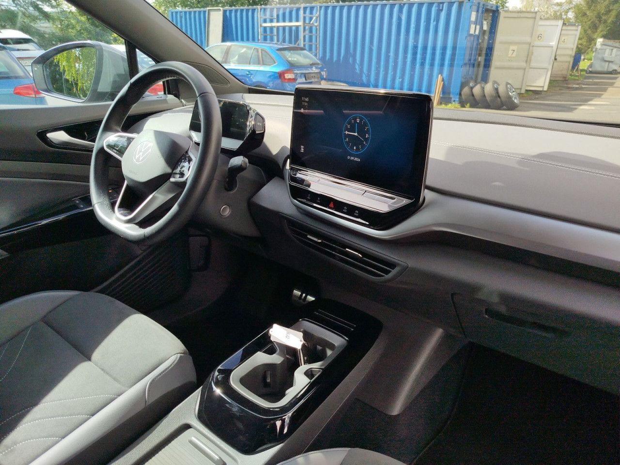 Fahrzeugabbildung Volkswagen ID.5 Pro 128 kW 77 kWh 1-Gang-Automatik, AHK