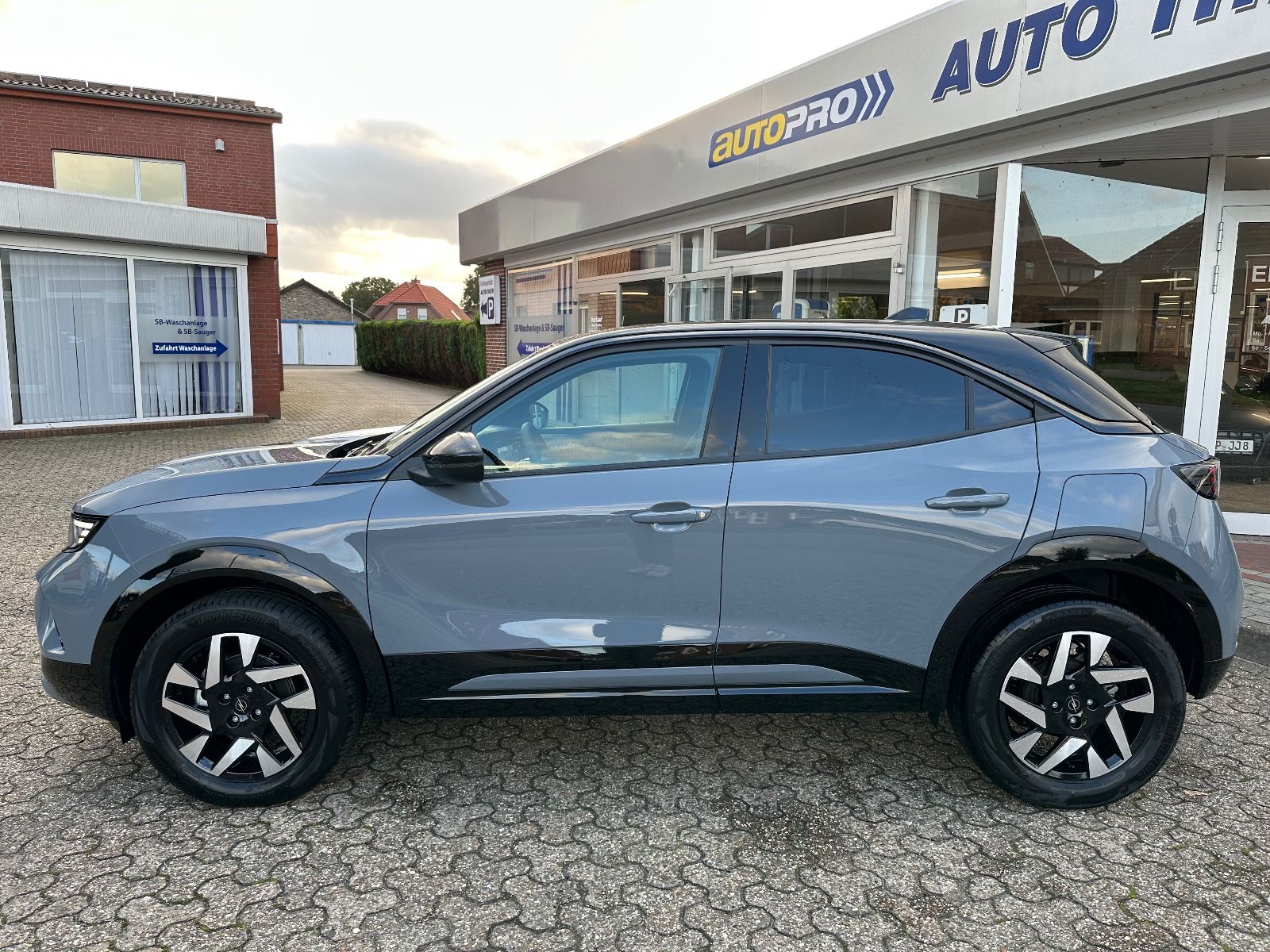 Fahrzeugabbildung Opel Mokka GS 1.2 Turbo Autom. LED/Kamera/Carplay/17"