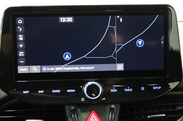 Hyundai i30 cw Comfort AT LED Navi SH Alufelgen Kamera