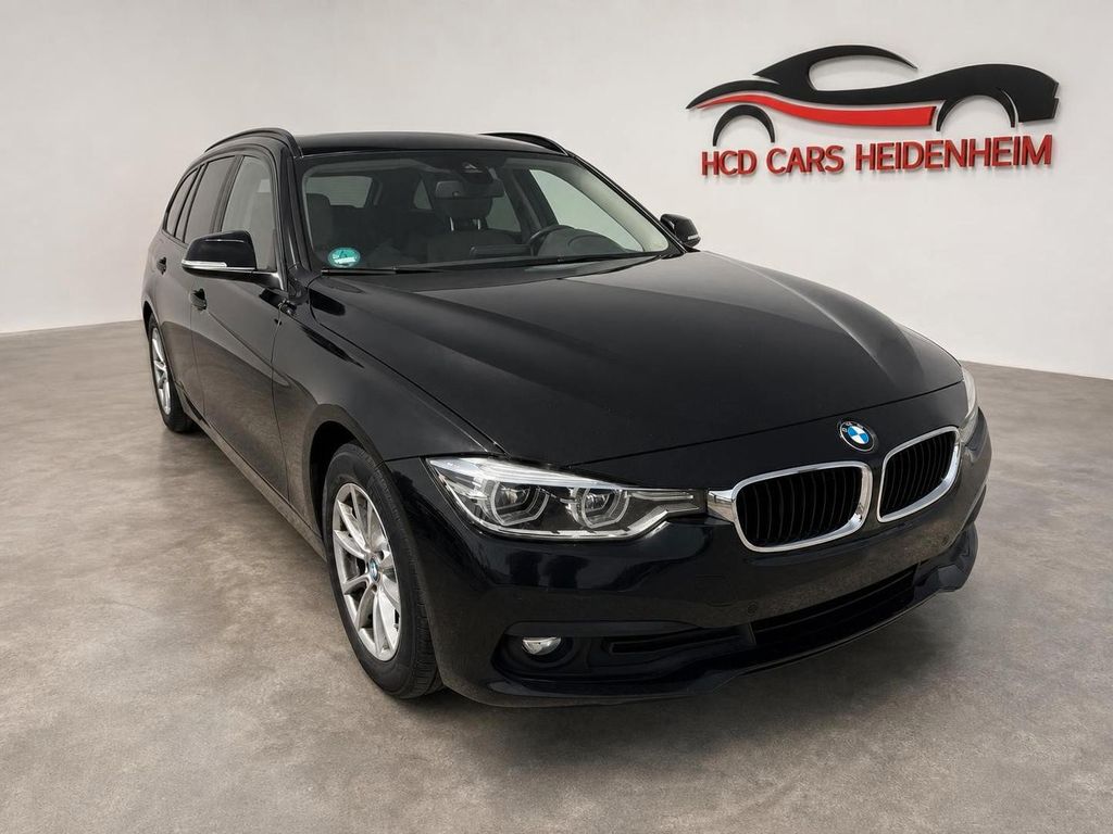 Image of BMW 320