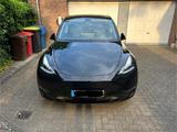 Tesla Model Y Performance Dual Motor AWD Performance - Tesla Model Y in Düsseldorf