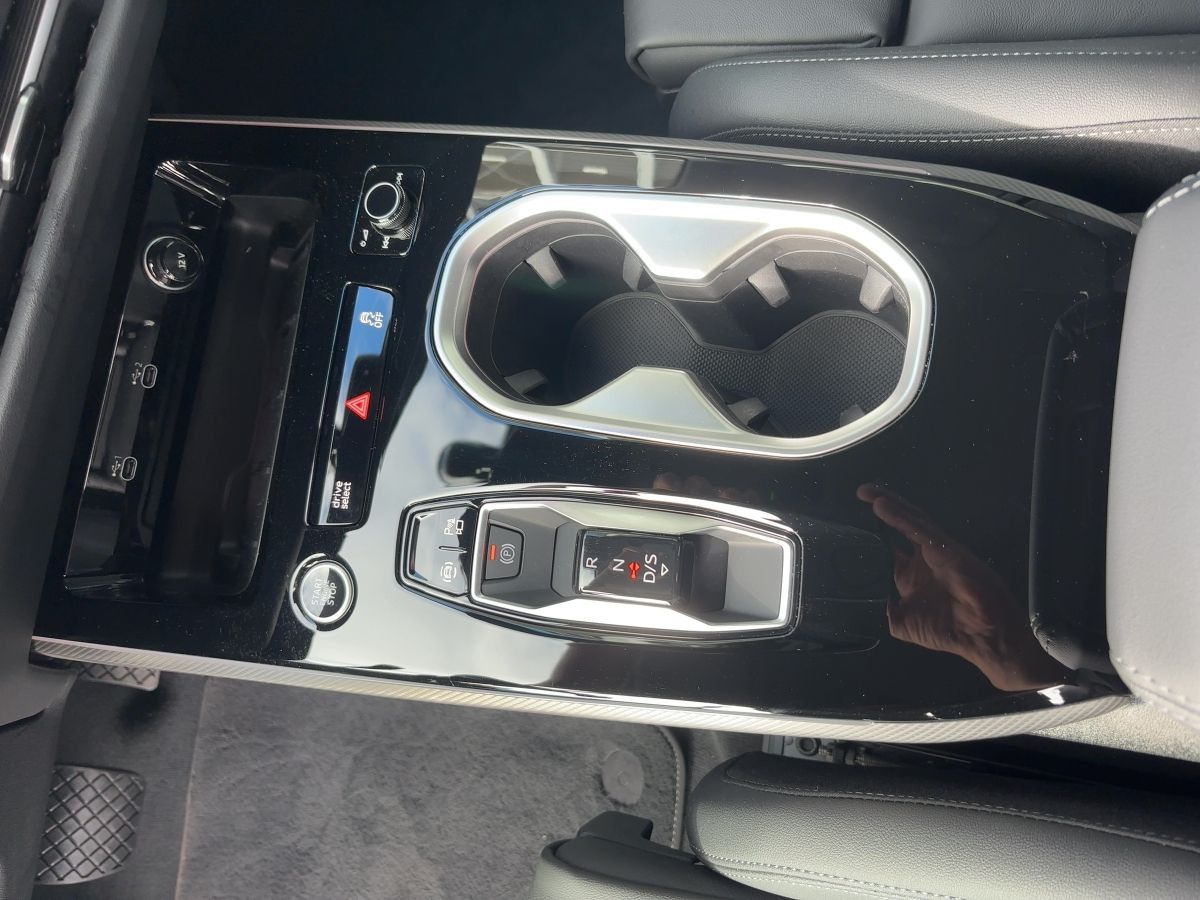 Audi A6 - Bild 16