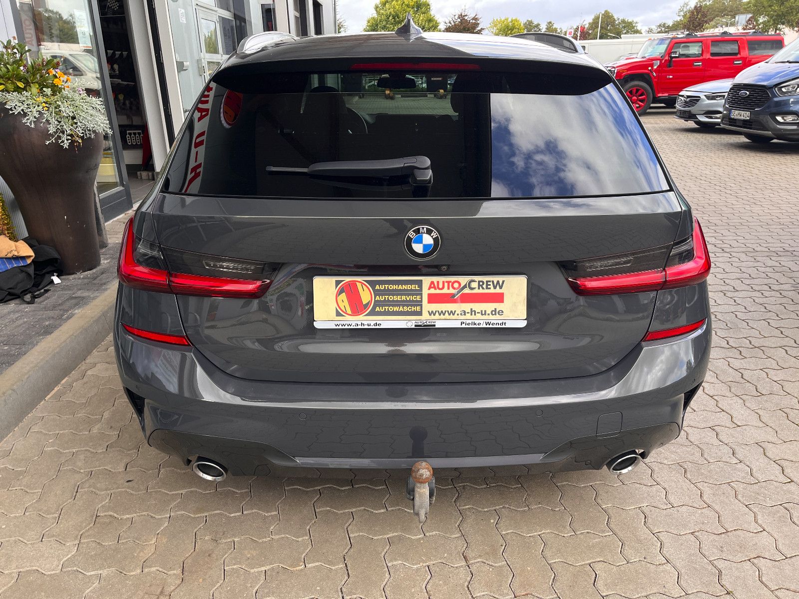 Fahrzeugabbildung BMW BMW Touring 330 D M-Line Sport AUT/Dach