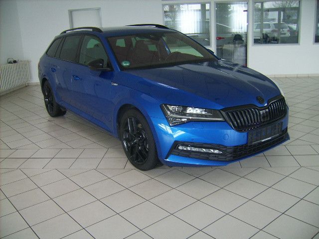 Skoda Superb Combi Sportline 4x4