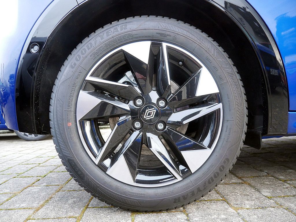 Fahrzeugabbildung Renault Clio Techno TCe 115