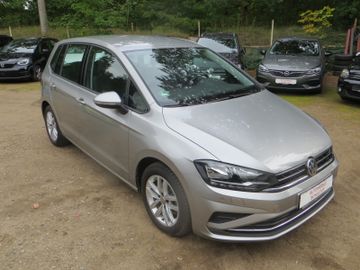 Volkswagen Golf - 5