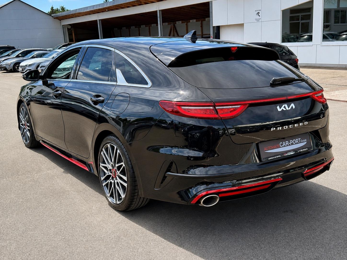 Kia pro cee'd / ProCeed