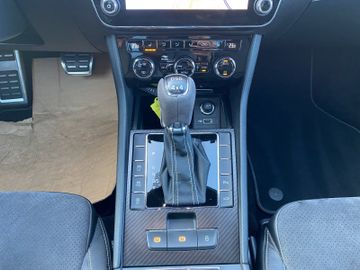 Skoda SUPERB TSI 2.0 4x4 Sportline *Pano*Memory*Kamera