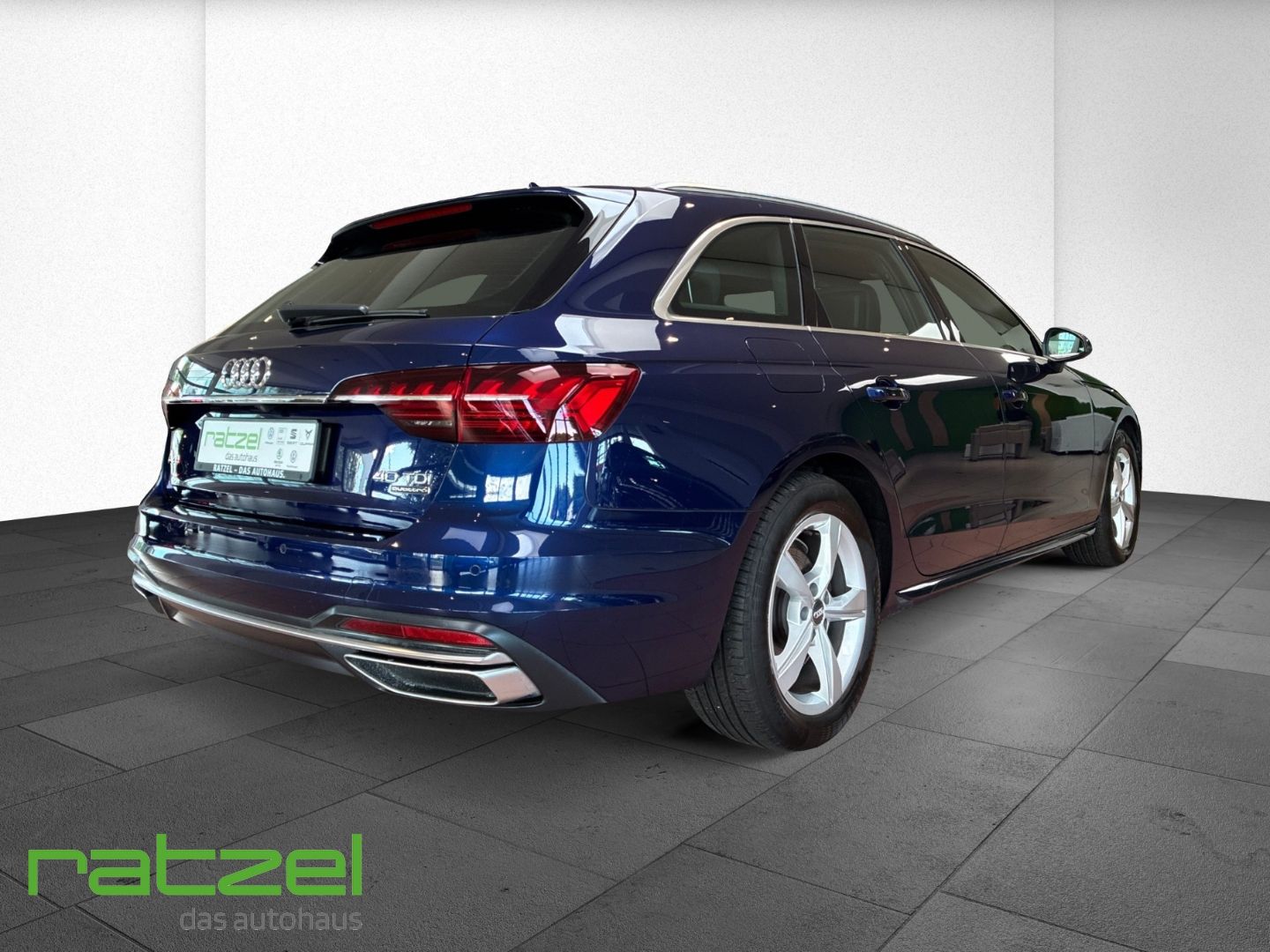 Fahrzeugabbildung Audi A4 Avant 40 2.0 TDI quattro advanced AHK+Navi Me