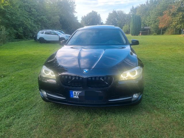 BMW F10 520D Luxury Line Standheizung Head up