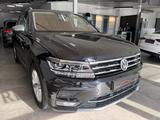 Volkswagen Tiguan Allspace Highline 4Motion 7-Sitz*AHK*ACC* - VW 7-Sitzer