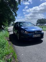 Volkswagen Golf 7 1.6 TDI wenig KM, PDC, AHK, TÜV 09/27 - Volkswagen Golf: 7 TDI