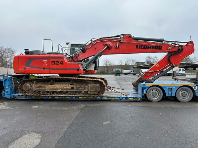 Liebherr R 924 LC  *German-Machine*24.600 KG *