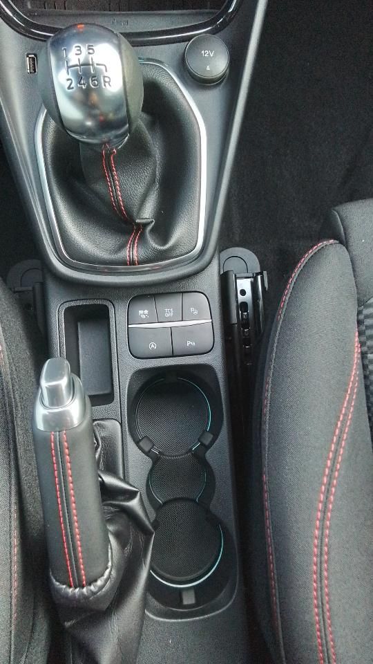Fahrzeugabbildung Ford Puma ST-Line